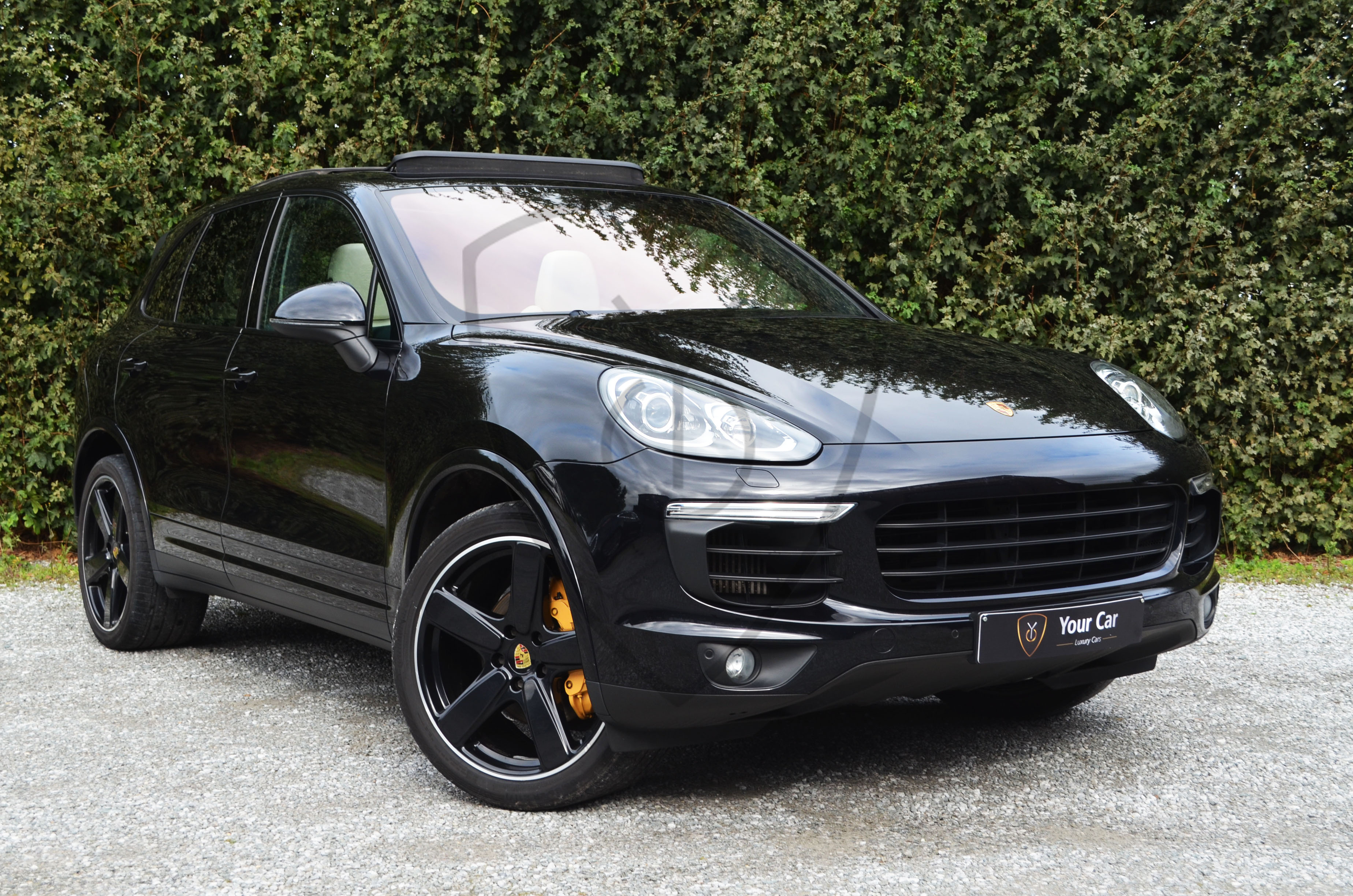 PORSCHE CAYENNE — image 30